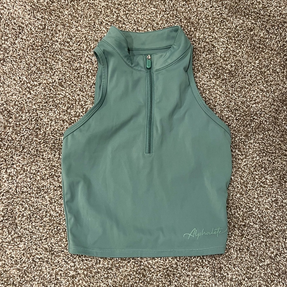 Alphalete Pulse Zip Tank